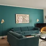 7 Iconic In Historic Eiffel Invalides District Apartment Paris