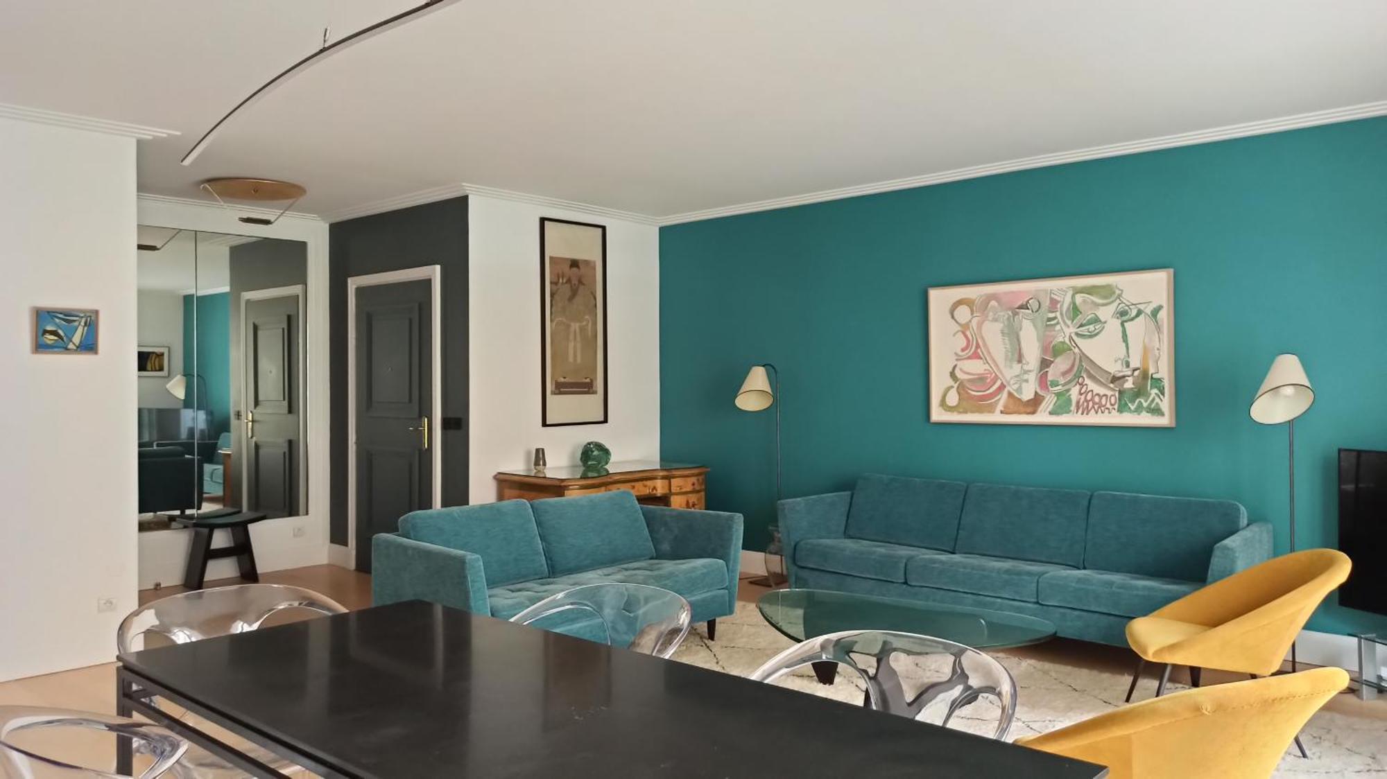 7 Iconic In Historic Eiffel Invalides District * Parigi