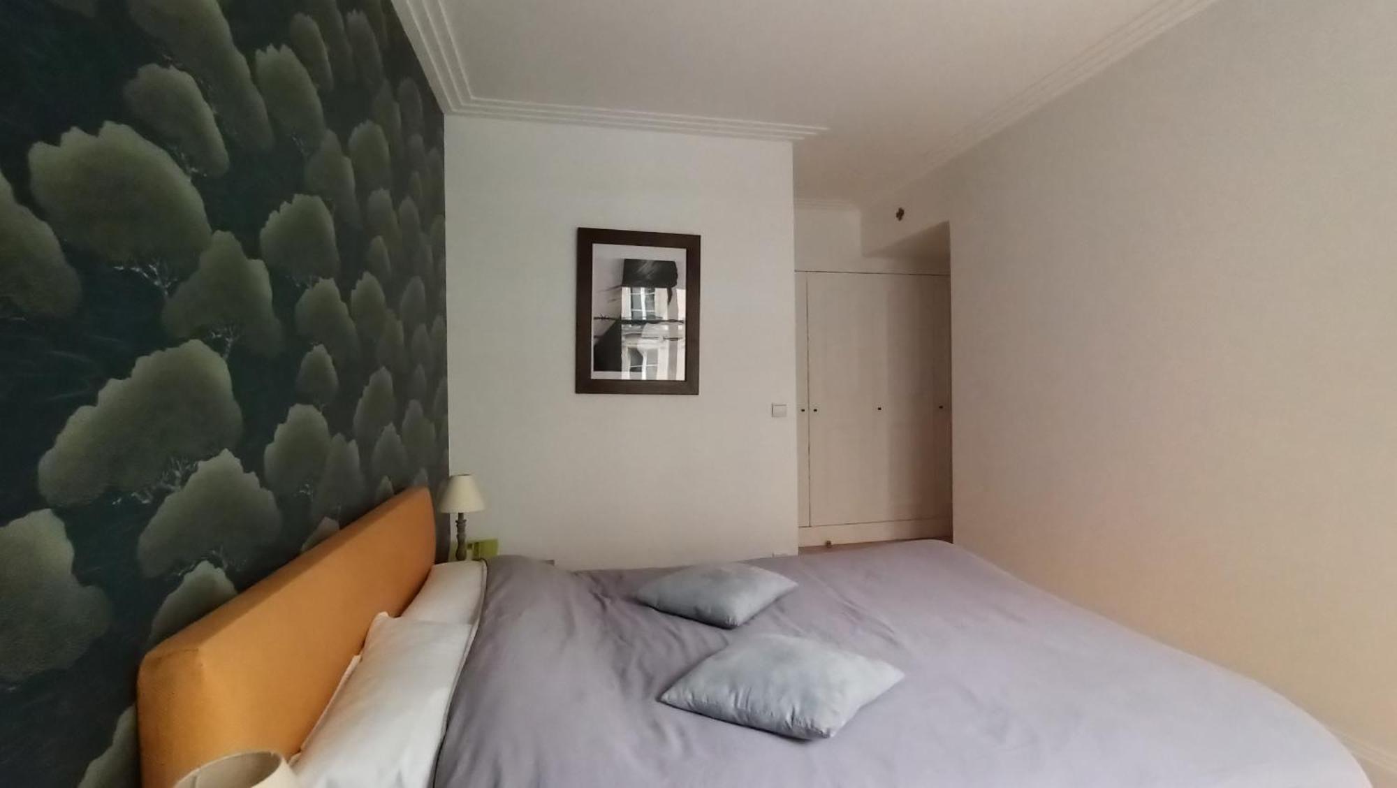 Apartment 7 Iconic In Historic Eiffel Invalides District Paris